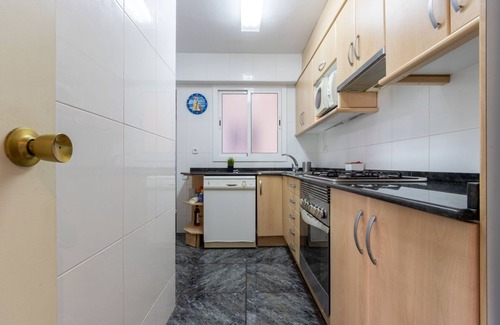 El Roc de Sant Gaieta Apartamento | Esmeralda by Interhome