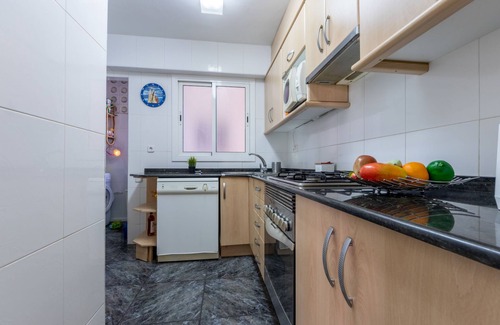 El Roc de Sant Gaieta Apartamento | Esmeralda by Interhome