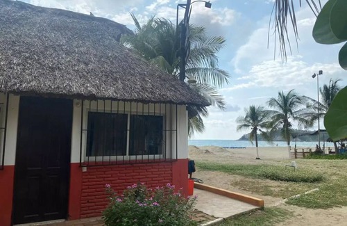 Brisas de Zicatela Cabina | cabañas esmeralda