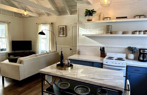 Mount Marion Cabaña | Esopus Creek Cottage