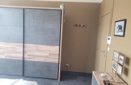 Cuesmes Casa | Espace Cuesmois chambre