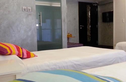 Islands District Cama Y Desayuno | Espace Elastique B&B with contactless check-in