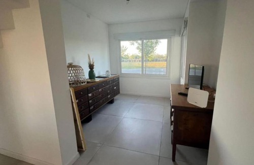 Belén de Escobar Villa | Espectacular Casa en Puertos del Lago Escobar