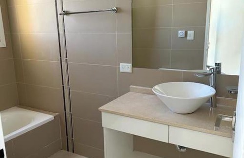 Belén de Escobar Villa | Espectacular Casa en Puertos del Lago Escobar