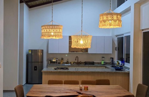 Tubara Casa | ¡Espectacular casa en Urbanización El Santuario!