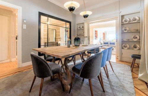 Moncloa - Arguelles Apartamento | Espectacular piso de lujo 360m2 en Madrid, excelente ubicación, muy cerca del Palacio Real