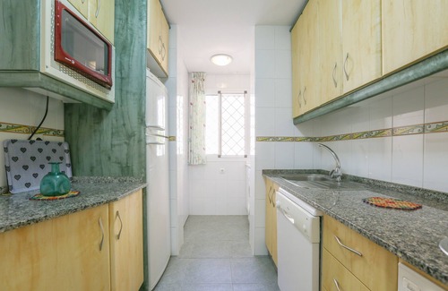 Rota Apartamento | Espigon De Rota - Two Bedroom Apartment, Sleeps 4