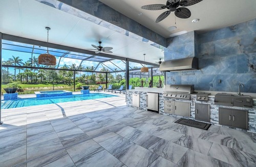 Naples Casa | Esplanade by the Islands