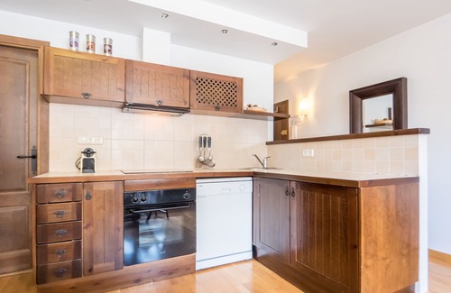 El Tarter Apartamento | Esquirol Apartments