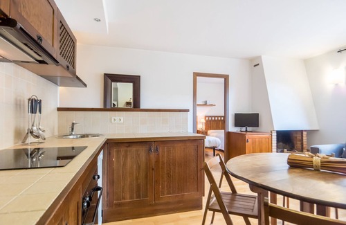El Tarter Apartamento | Esquirol Apartments