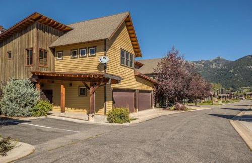 Big Sky Casa | Essentia Townhome 145A
