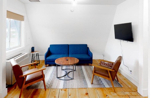 Essex Junction Casa | Essex Escape