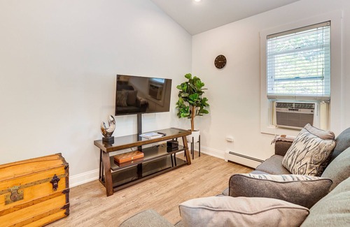 Essex Junction Apartamento | Essex Junction Home - 6 Mi to Lake Champlain!