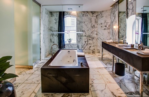 Sydney Central Business District Hotel | Establishment Hotel