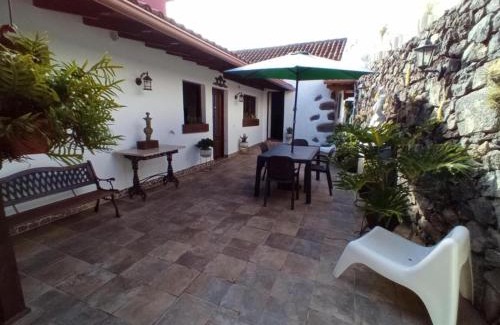 San Juan del Reparo Casa | Estancia para 2 Personas con Piscina en Garachico