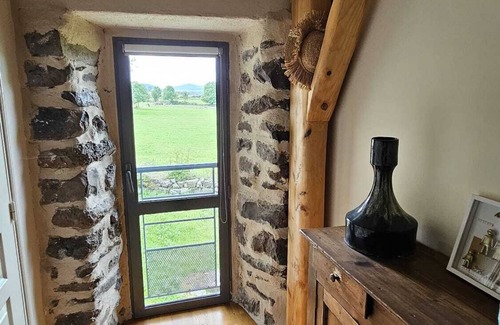 Saint-Martin-de-Fugeres Casa | Estaou de bas country house