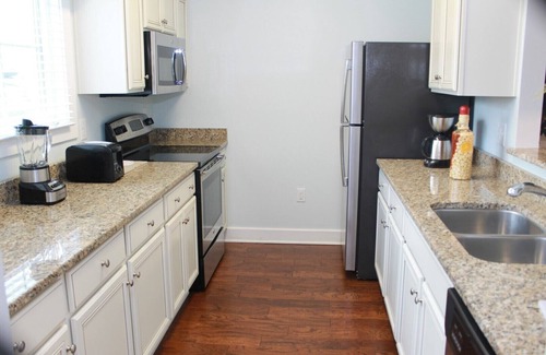Lackey Casa | The Estates - 1BR Unit 1