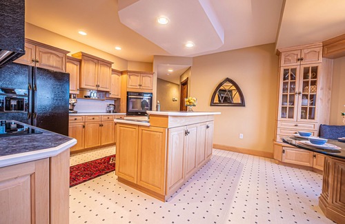 Petawawa Casa | Estate house on the Ottawa river with 47 KM's of boating