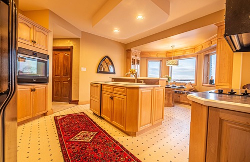 Petawawa Casa | Estate house on the Ottawa river with 47 KM's of boating