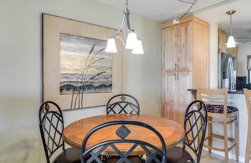 South Island Apartamento | Estero Cove 352, 2 Bedrooms, Sleeps 4, 5th Floor, Elevator, Heated Pool