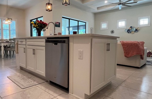 Estero Casa | Estero home with Resort style amenities and pool!