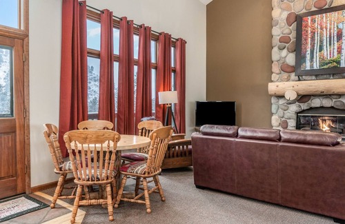 Aspen Brook Casa | Estes Escape - Amplio refugio familiar en la montaña SLEEPS 14 - EV # 6071