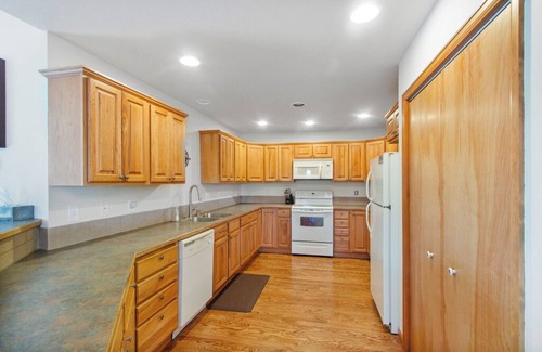 Stanley Hills Condominio | Estes Park - Fireside Retreat - Close to Downtown and RMNP - #6207