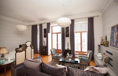 Odessa City Center Hotel | Esther House Hotel Museum