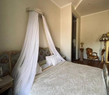 Odessa City Center Hotel | Esther House Hotel Museum