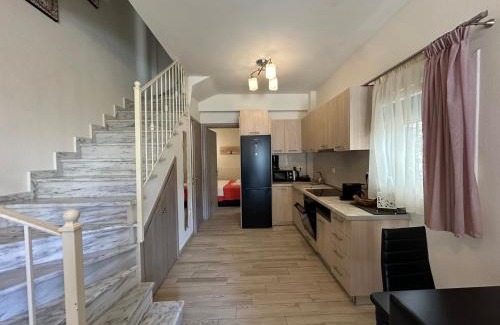 Nikita Casa | Estia House 1-2