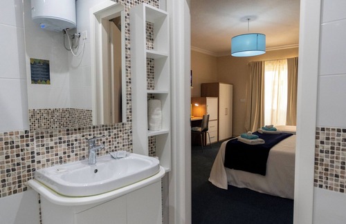 Rabat Hotel | Estrella Lodging
