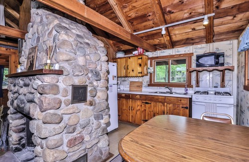 St Germain Cabaña | This cute 2 bedroom vacation home emphasizes the fact that you are up north.