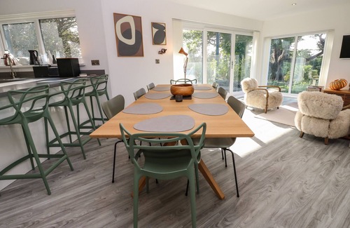 Lelant Casa | ESTUARY WATCH, family friendly, luxury holiday cottage in Carbis Bay
