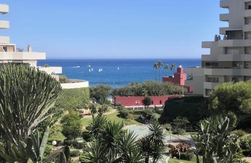 Benalmadena Costa Apartamento | ESTUDIO BENALBEACH PRIMERA LINEA DE PLAYA