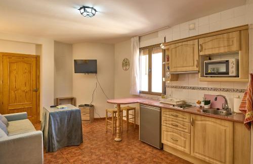 Zuheros Apartamento | Estudio El Castillo