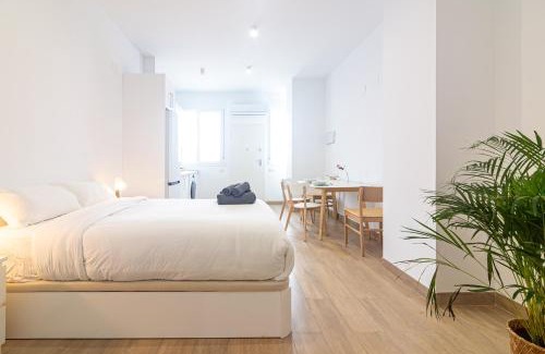 Jardin de la Abadia Apartamento | Estudio Huelin Playa