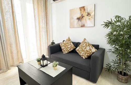 Gibraltar Apartamento | ET - Stylish Apartment In Centre With Pool