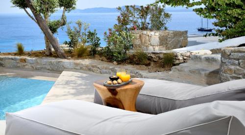 Karpenisi Cama Y Desayuno | Etere Luxury Suites