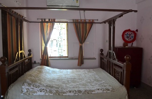 Kalighat Cama Y Desayuno | Estancia hogareña temática étnica bengalí