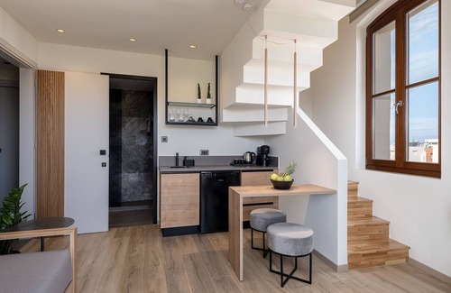 Old Town Hotel | Ethos Suites