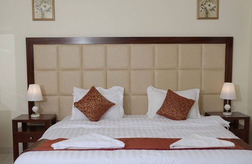 Jeddah Hotel | Etlalet Ebhar Furnished Units
