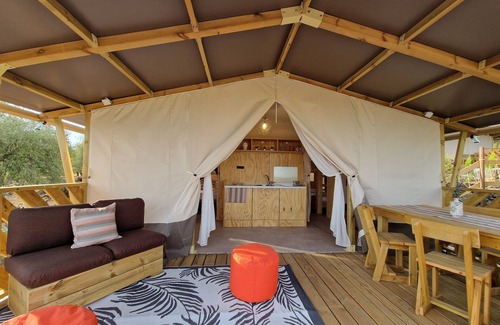 Belpasso Cabina | Etna Koru Glamping Experience (Water)