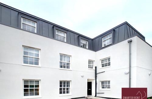 Windsor Apartamento | Eton, Windsor - 1 Bedroom Ground Floor Apartment - Parking