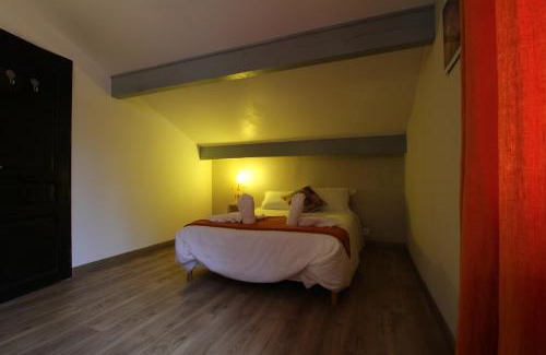 Itxassou Casa | Etxe goxoan chambres d'hôtes avec cuisine été équipée commune et jaccuzi