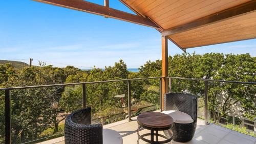 Killcare Casa | 'Eucalyptus Beach House' by HolidayCo