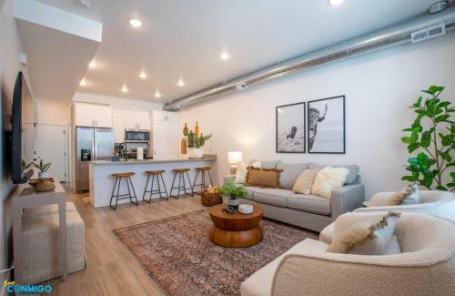 Poplar Grove Casa | Euclid