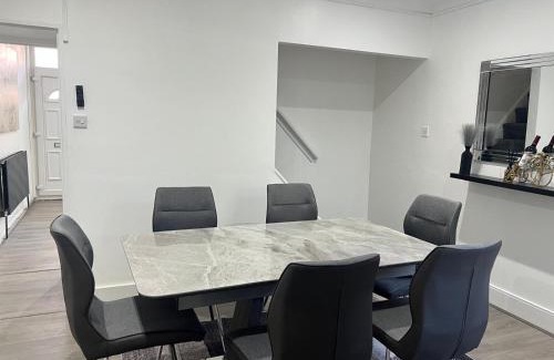 Grays Apartamento | Eugino Properties