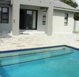 Greater Johannesburg Metropolitan Area Casa | Eunathi Cottage