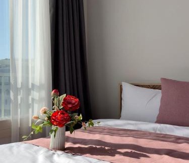 Bongmyeong-dong Apartamento | Eunhasu D&M Residence