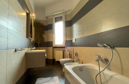 Quartiere XX Ardeatino Apartamento | Eur Centro lux apartment con camino